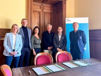 Université Côte d'Azur signe une convention de partenariat avec l'Apec 